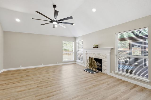 110 Julian Drive, Rockwall, TX 75087