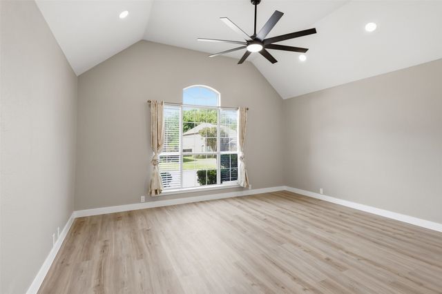 110 Julian Drive, Rockwall, TX 75087