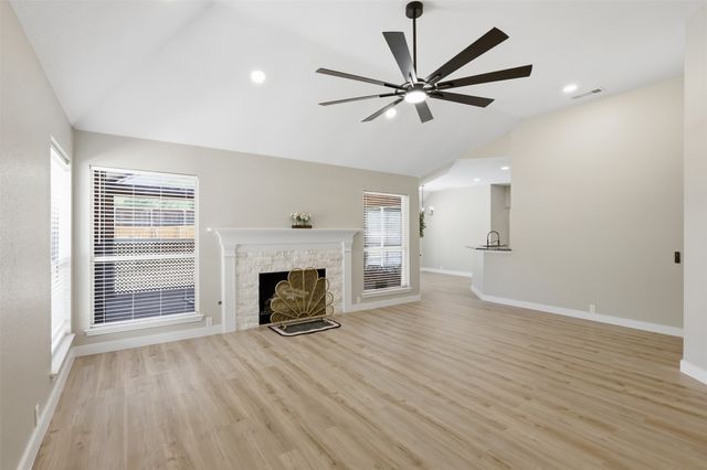 110 Julian Drive, Rockwall, TX 75087