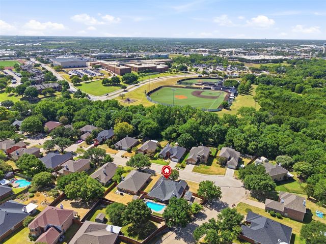 110 Julian Drive, Rockwall, TX 75087