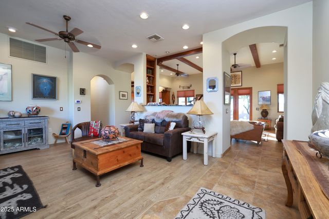 12800 W Arivaca Road, Amado, AZ 85645