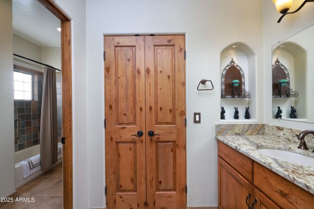 12800 W Arivaca Road, Amado, AZ 85645