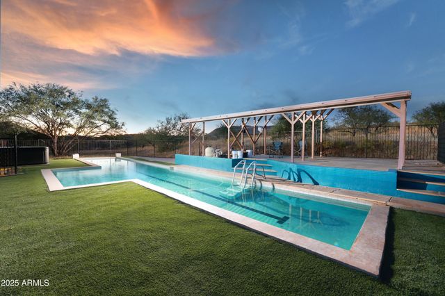 12800 W Arivaca Road, Amado, AZ 85645