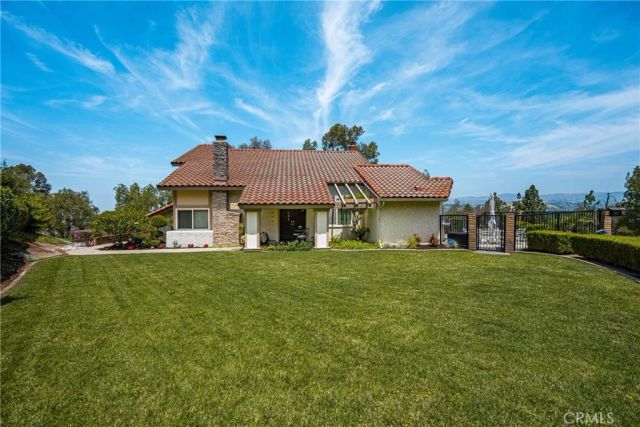 186 S Donna Court, Anaheim Hills, CA 92807