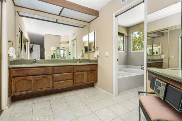 186 S Donna Court, Anaheim Hills, CA 92807