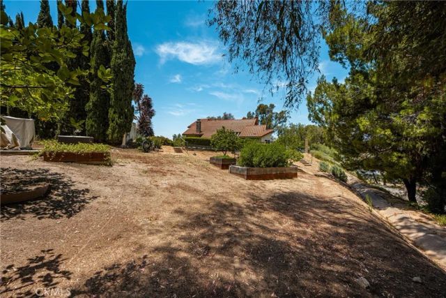 186 S Donna Court, Anaheim Hills, CA 92807
