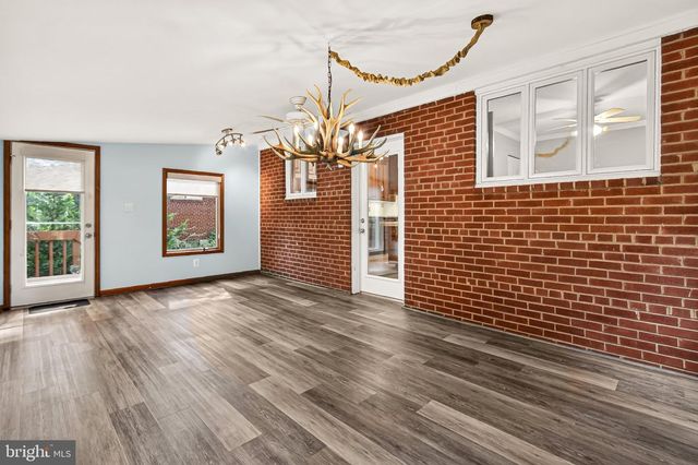 3523 JEAN ST, Fairfax, VA 22030