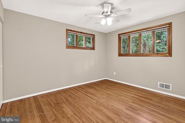 3523 JEAN ST, Fairfax, VA 22030