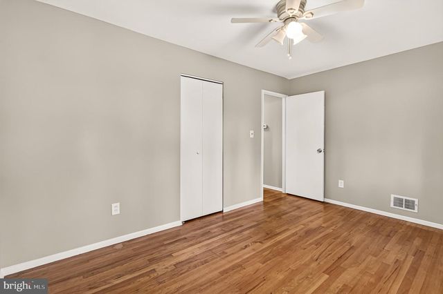 3523 JEAN ST, Fairfax, VA 22030