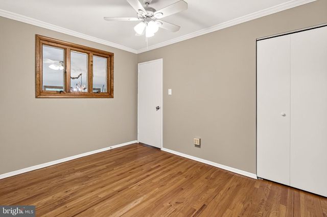 3523 JEAN ST, Fairfax, VA 22030