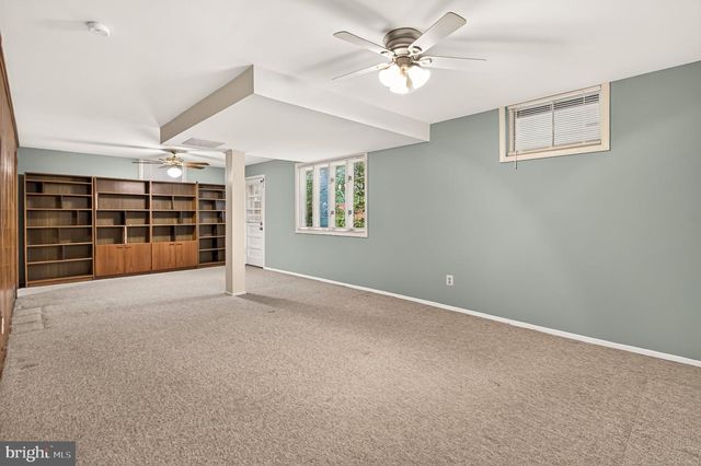 3523 JEAN ST, Fairfax, VA 22030