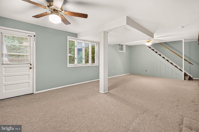 3523 JEAN ST, Fairfax, VA 22030