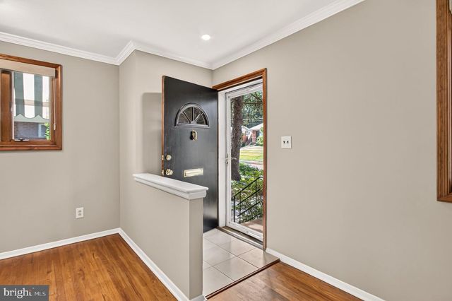 3523 JEAN ST, Fairfax, VA 22030