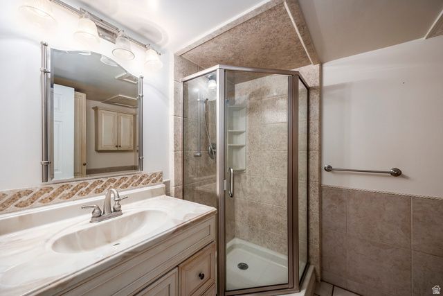 10574 S CROCUS ST, Sandy, UT 84094