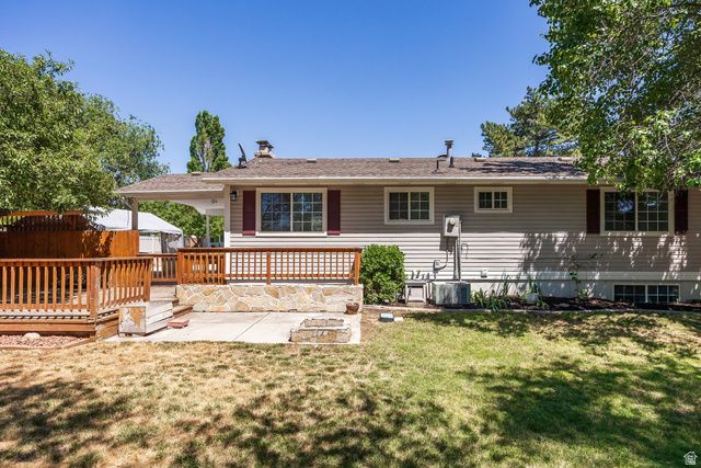 10574 S CROCUS ST, Sandy, UT 84094