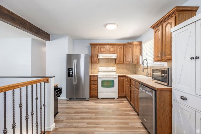 10574 S CROCUS ST, Sandy, UT 84094