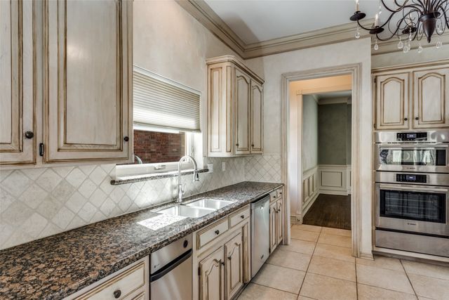 910 Saddlebrook Drive, Colleyville, TX 76034