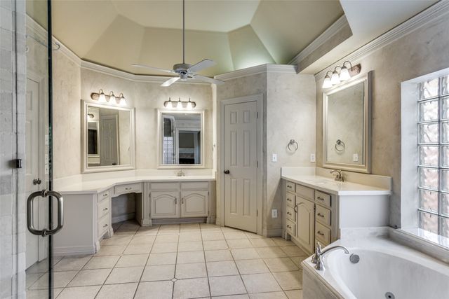 910 Saddlebrook Drive, Colleyville, TX 76034