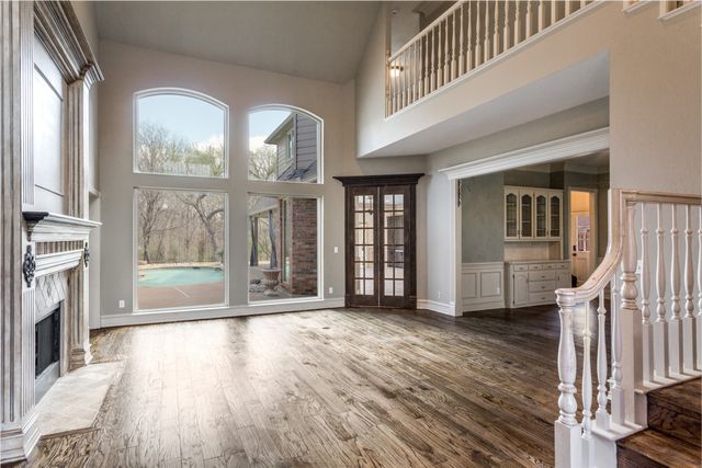 910 Saddlebrook Drive, Colleyville, TX 76034