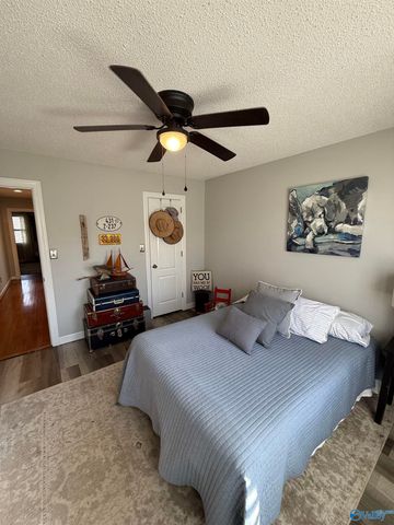 106 Abbottsford Road, Huntsville, AL 35811