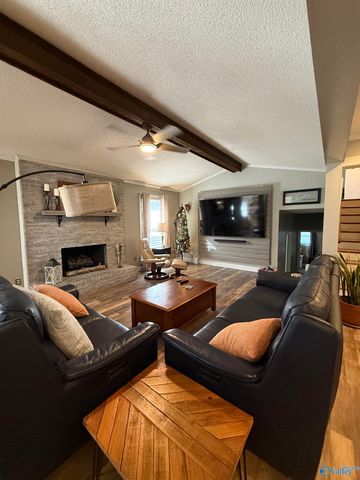 106 Abbottsford Road, Huntsville, AL 35811