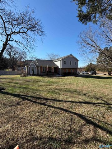 106 Abbottsford Road, Huntsville, AL 35811