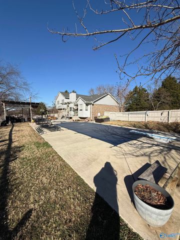 106 Abbottsford Road, Huntsville, AL 35811