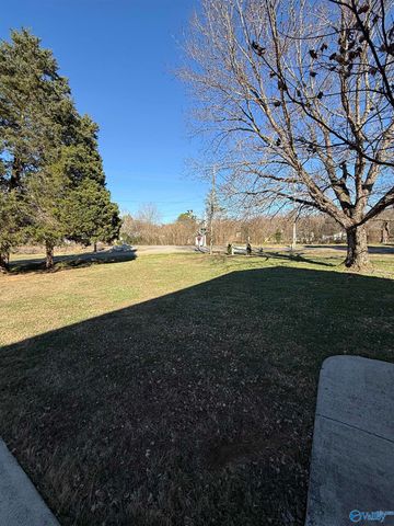 106 Abbottsford Road, Huntsville, AL 35811