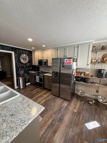 106 Abbottsford Road, Huntsville, AL 35811