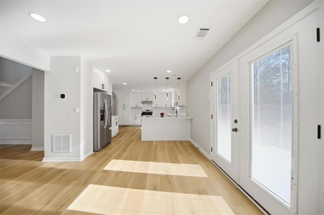 2115 Westwind Drive, Roswell, GA 30075