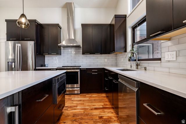 323 N FAIRFAX CIR, Salt Lake City, UT 84103