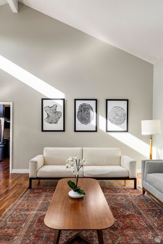 323 N FAIRFAX CIR, Salt Lake City, UT 84103