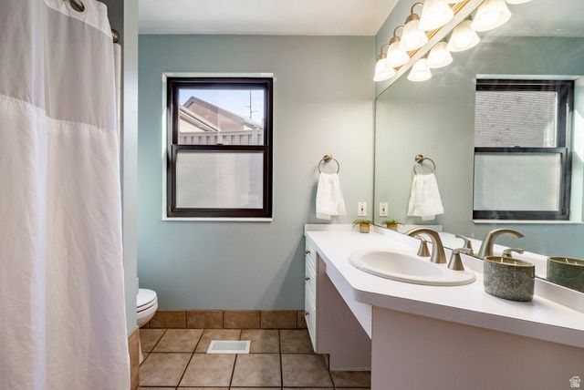 323 N FAIRFAX CIR, Salt Lake City, UT 84103