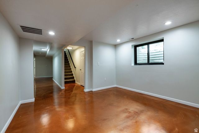 323 N FAIRFAX CIR, Salt Lake City, UT 84103