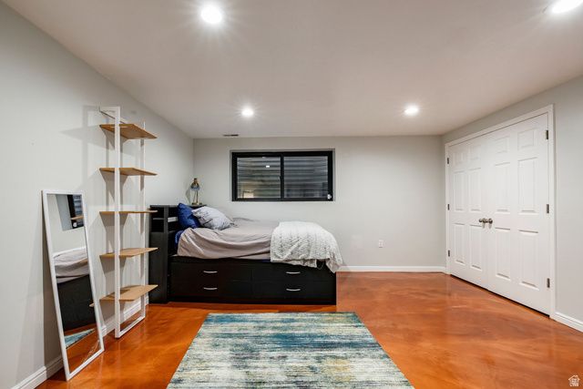 323 N FAIRFAX CIR, Salt Lake City, UT 84103