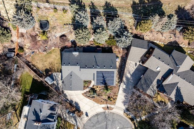 323 N FAIRFAX CIR, Salt Lake City, UT 84103