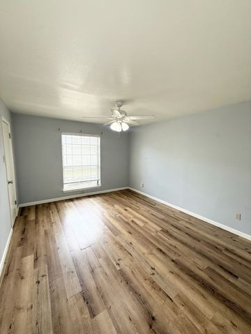 12888 Montfort Drive 144, Dallas, TX 75230