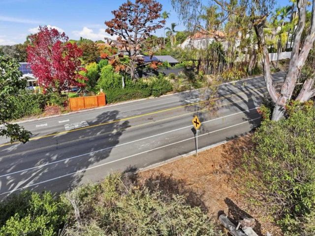 6515 El Fuerte, Carlsbad, CA 92009