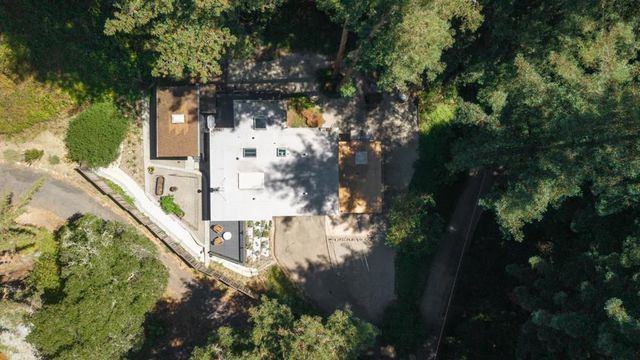 620 Mystery Spot Road, Santa Cruz, CA 95065