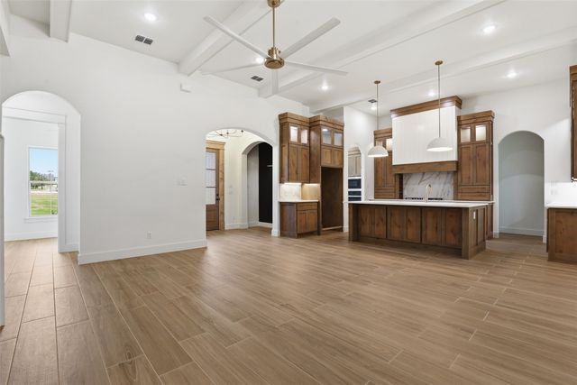1004 Arbor Vista, Azle, TX 76020