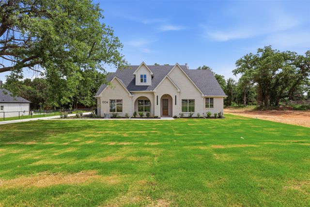 1004 Arbor Vista, Azle, TX 76020