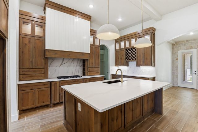 1004 Arbor Vista, Azle, TX 76020