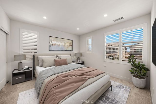 106 Bright Star, Irvine, CA 92618
