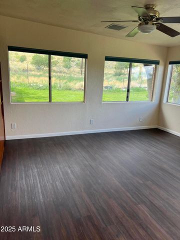 9990 E MUFFIN Lane, Hereford, AZ 85615