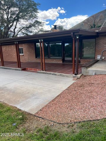 9990 E MUFFIN Lane, Hereford, AZ 85615