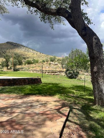 9990 E MUFFIN Lane, Hereford, AZ 85615