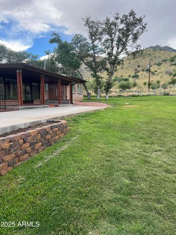 9990 E MUFFIN Lane, Hereford, AZ 85615