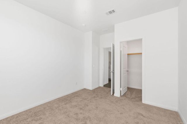 32907 Cambury Pl, Winchester, CA 92596