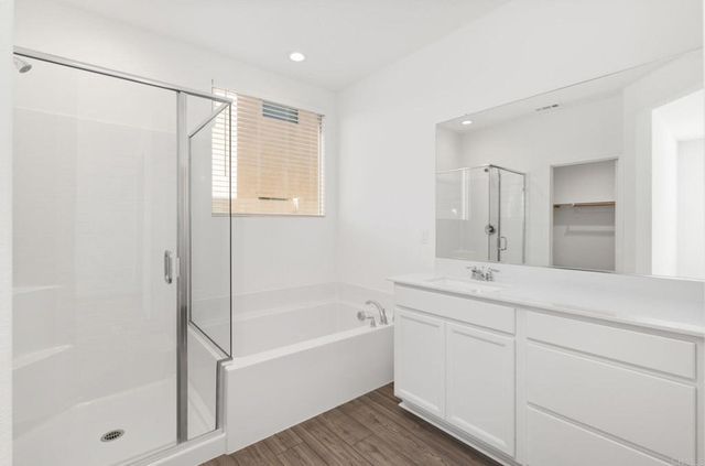 32907 Cambury Pl, Winchester, CA 92596
