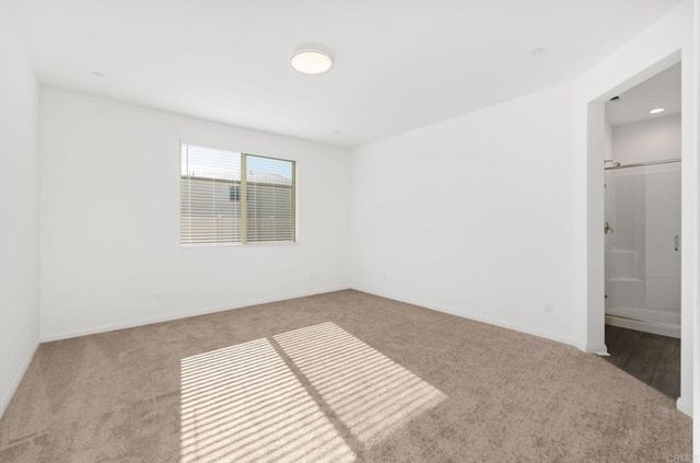 32907 Cambury Pl, Winchester, CA 92596